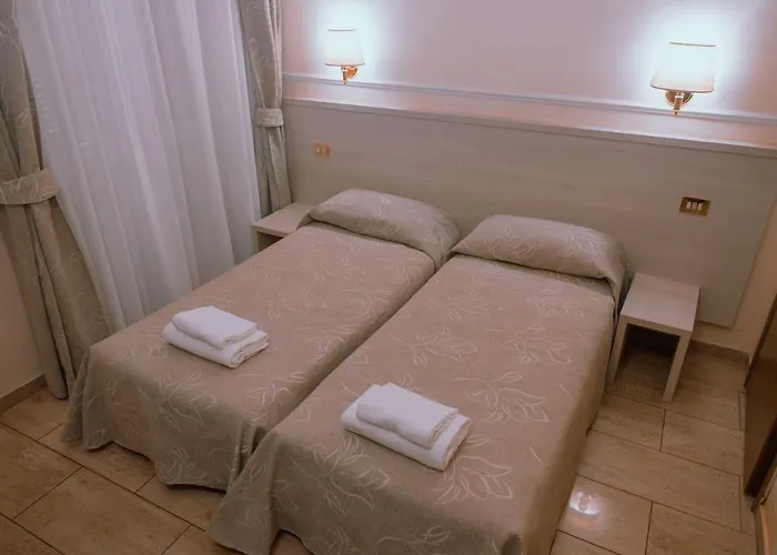 Otel Aristotele 2*