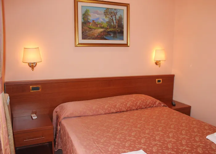Aristotele 2* Roma