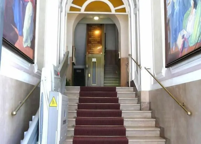 Otel Aristotele