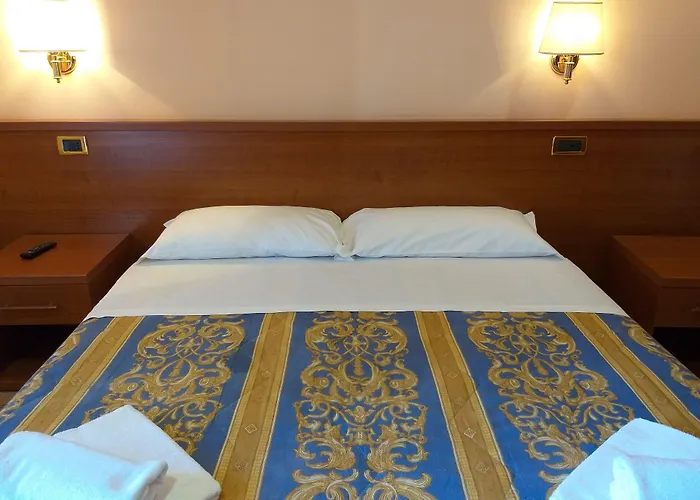 Otel Aristotele
