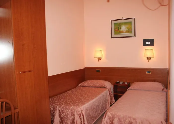 Otel Aristotele
